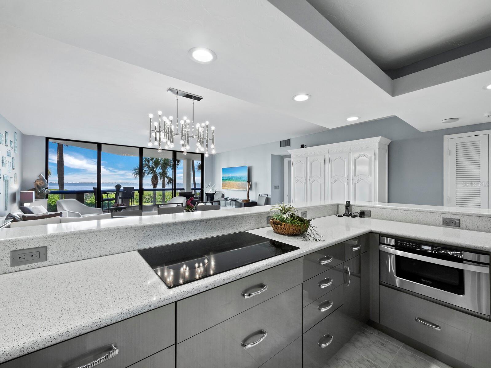 2110 HARBOURSIDE DR #514