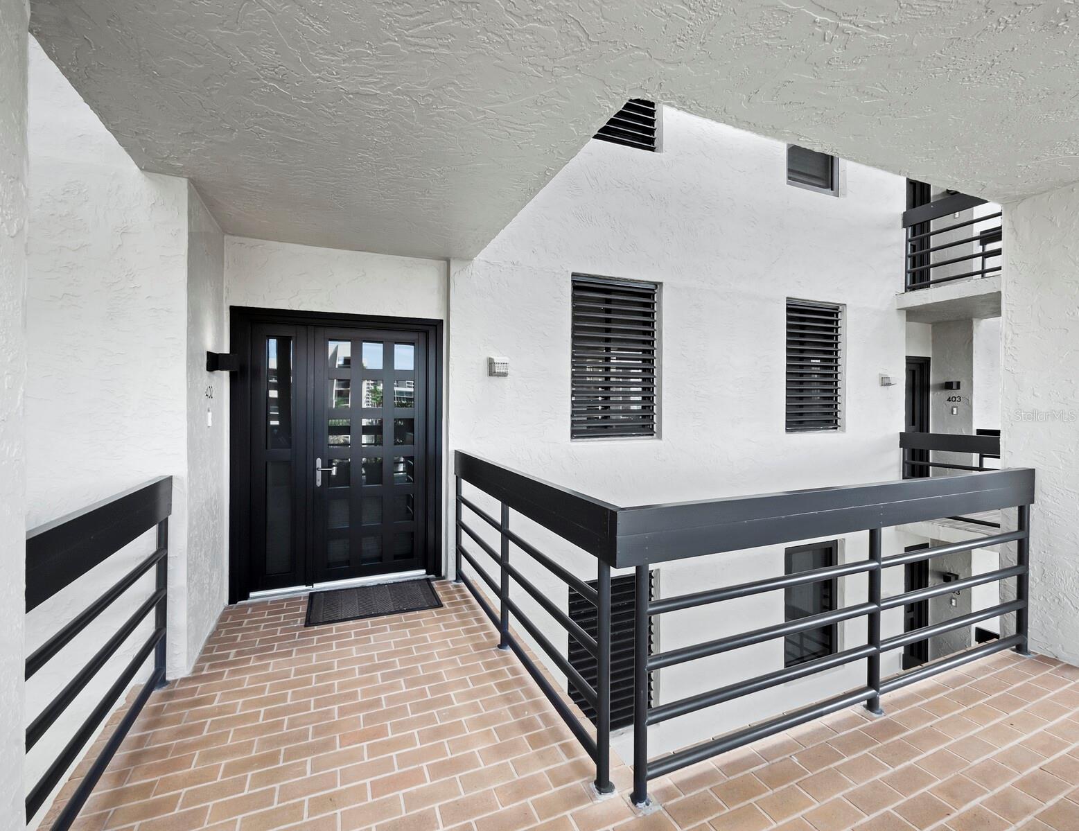 1065 GULF OF MEXICO DR #402