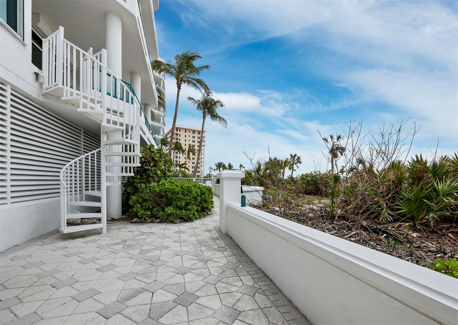 675 LONGBOAT CLUB RD #22A