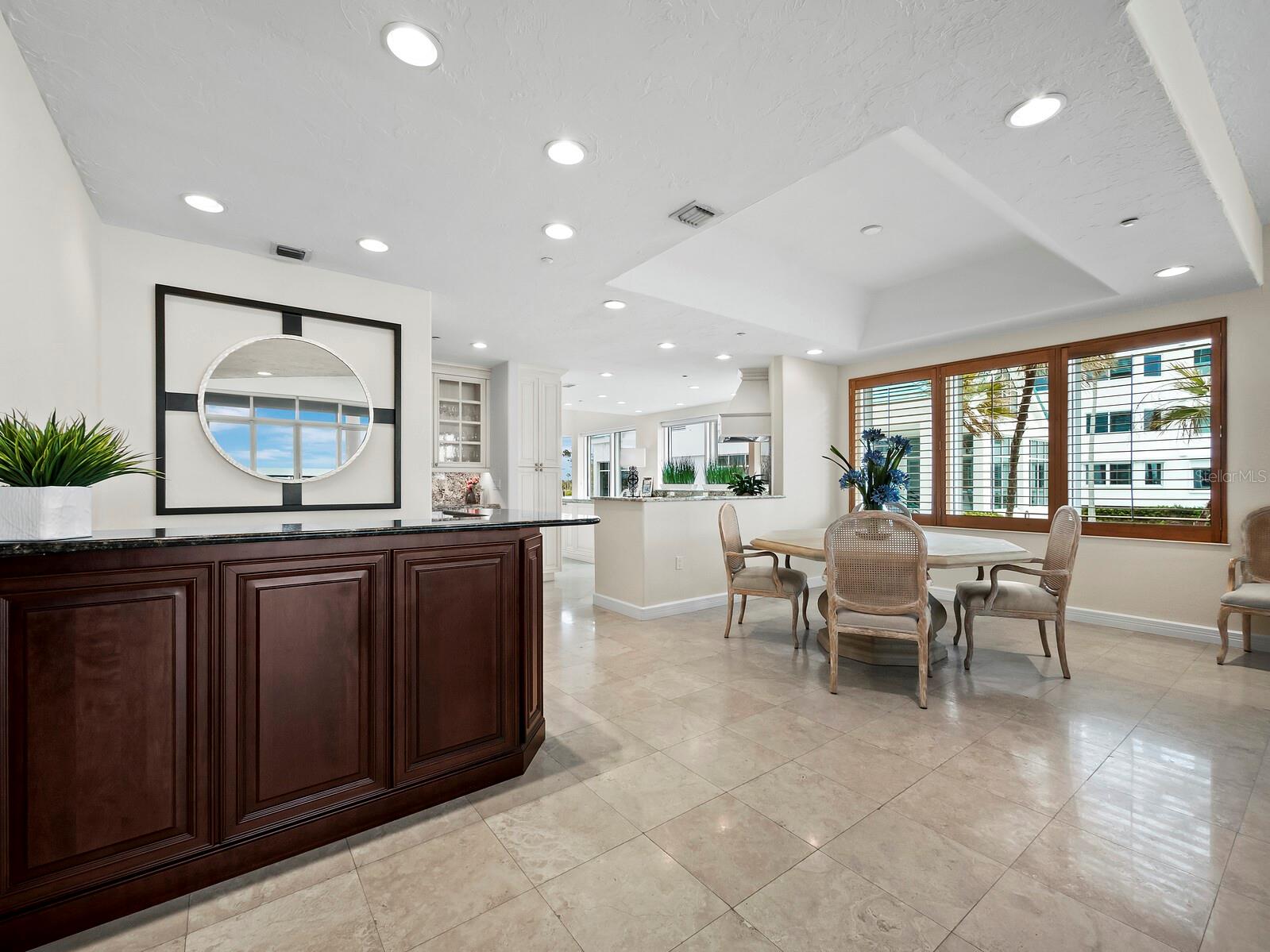 675 LONGBOAT CLUB RD #22A