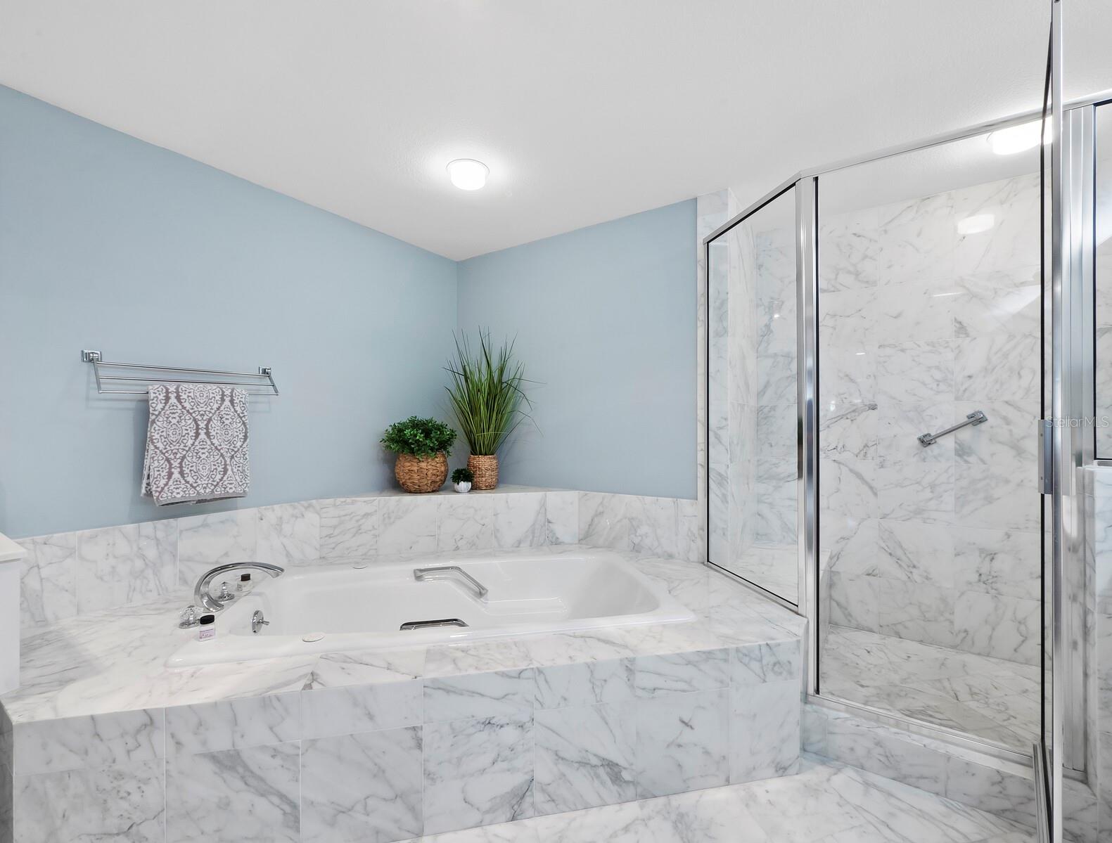 2550 HARBOURSIDE DR #322