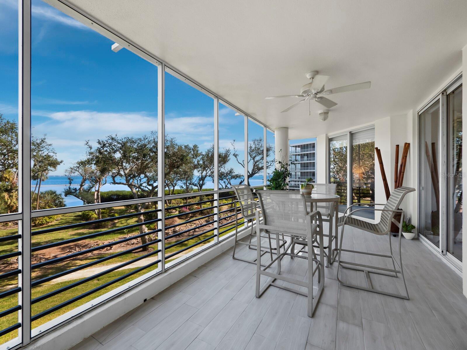 2550 HARBOURSIDE DR #322