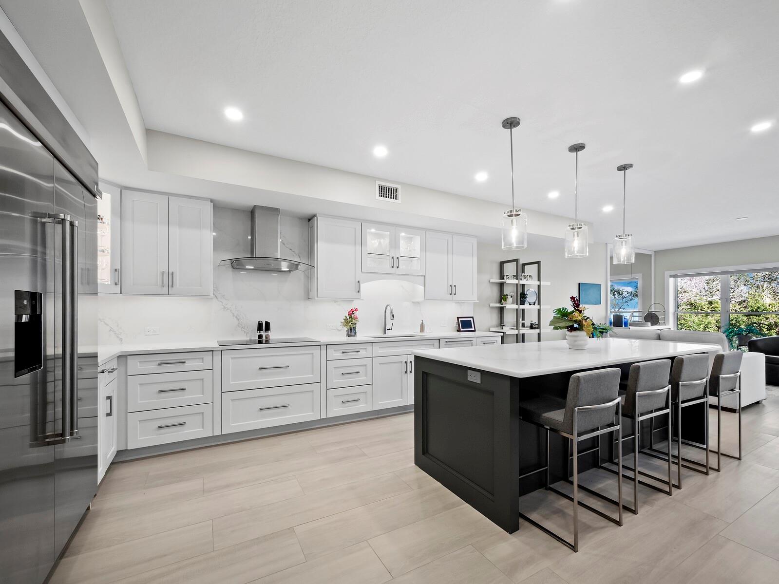 2550 HARBOURSIDE DR #322