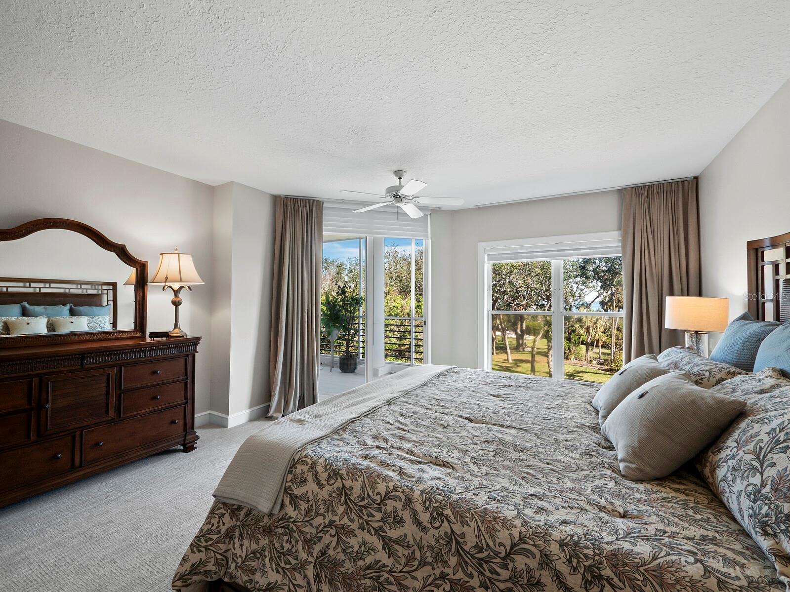 2550 HARBOURSIDE DR #322