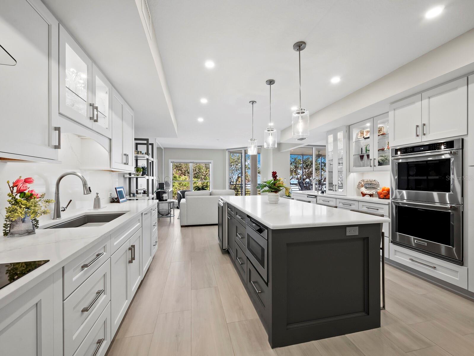 2550 HARBOURSIDE DR #322