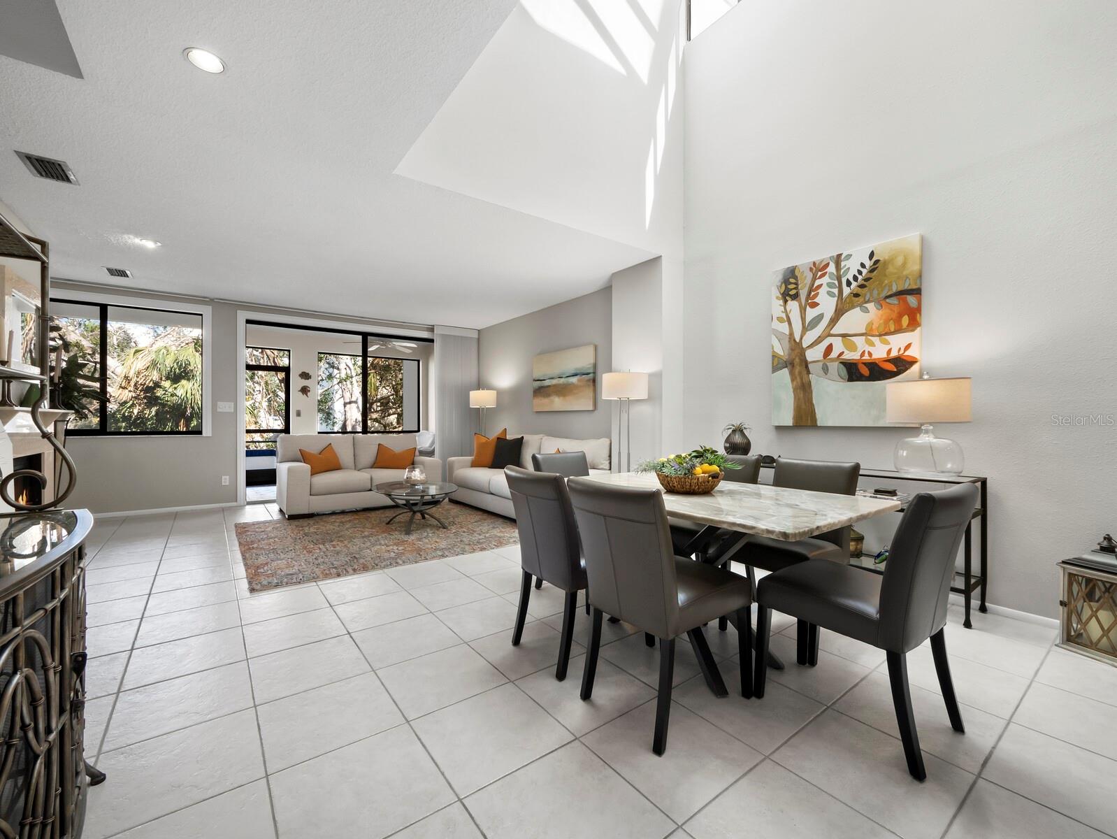 1922 HARBOURSIDE DR #1102