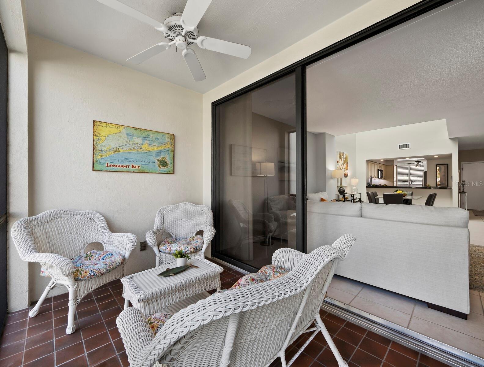 1922 HARBOURSIDE DR #1102