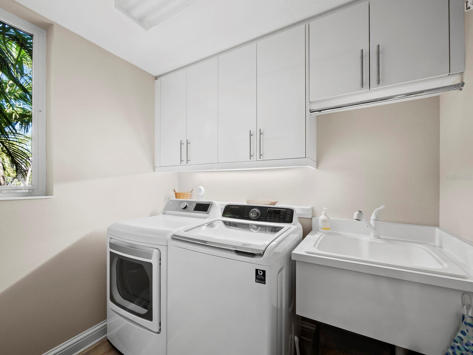 2065 HARBOUR LINKS DR #5
