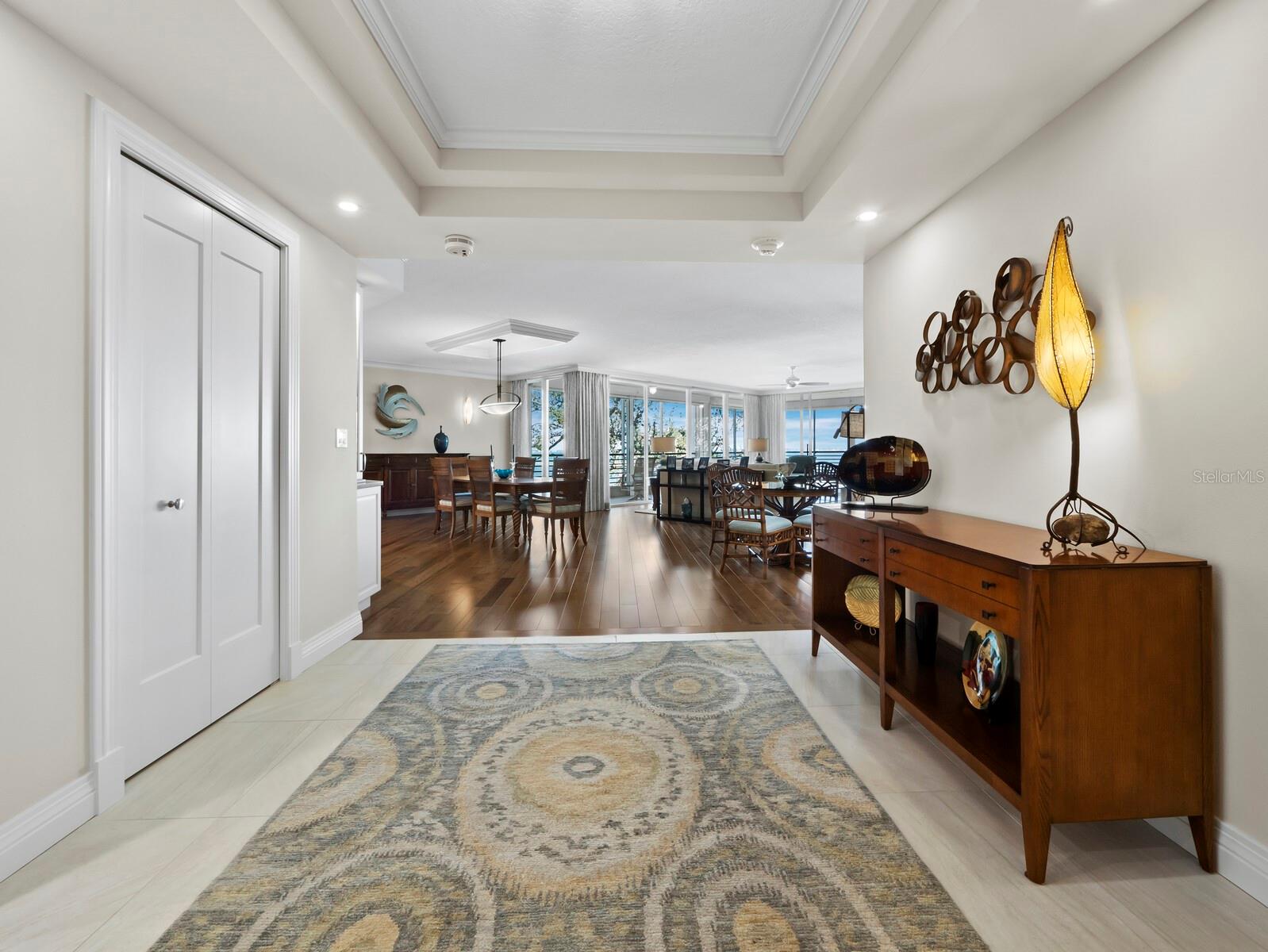 2410 HARBOURSIDE DR #121