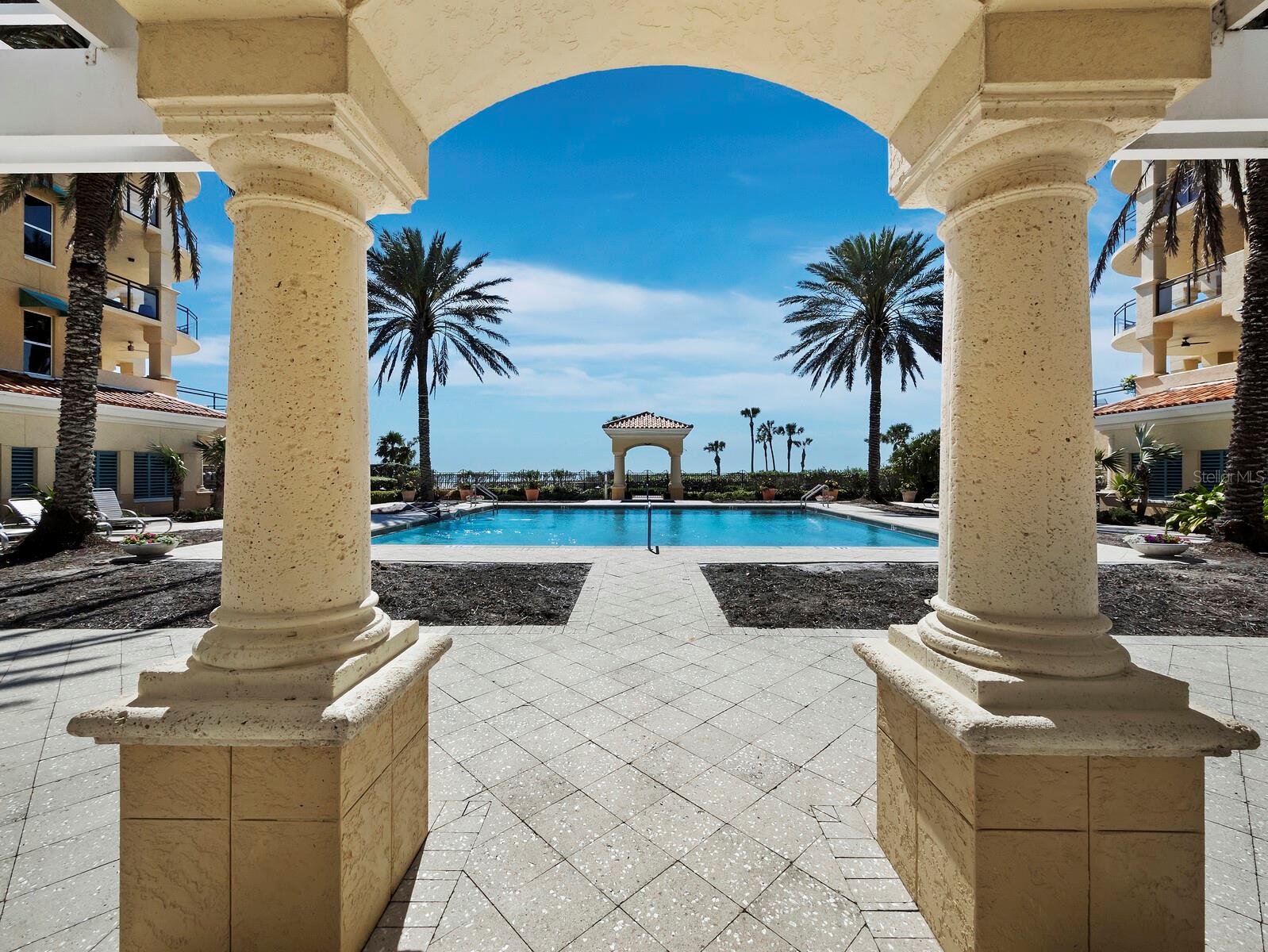 2161 GULF OF MEXICO DR #3