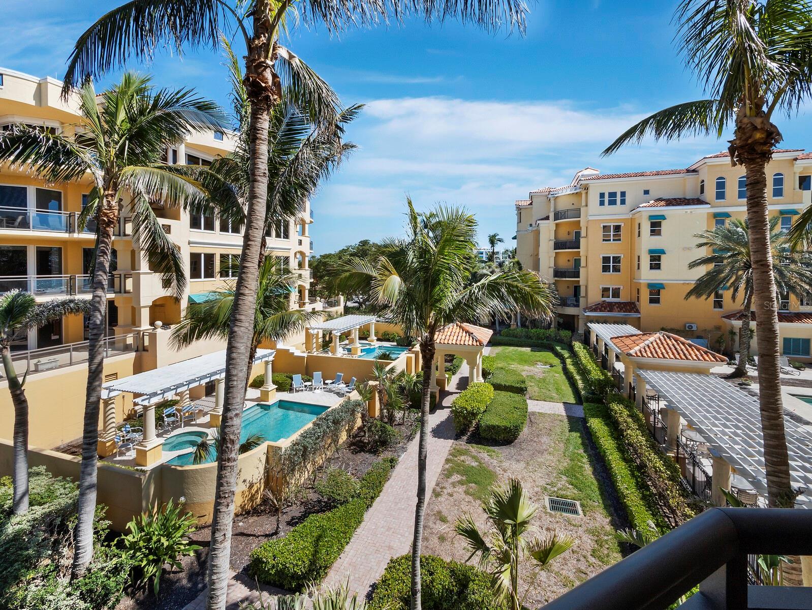 2161 GULF OF MEXICO DR #3