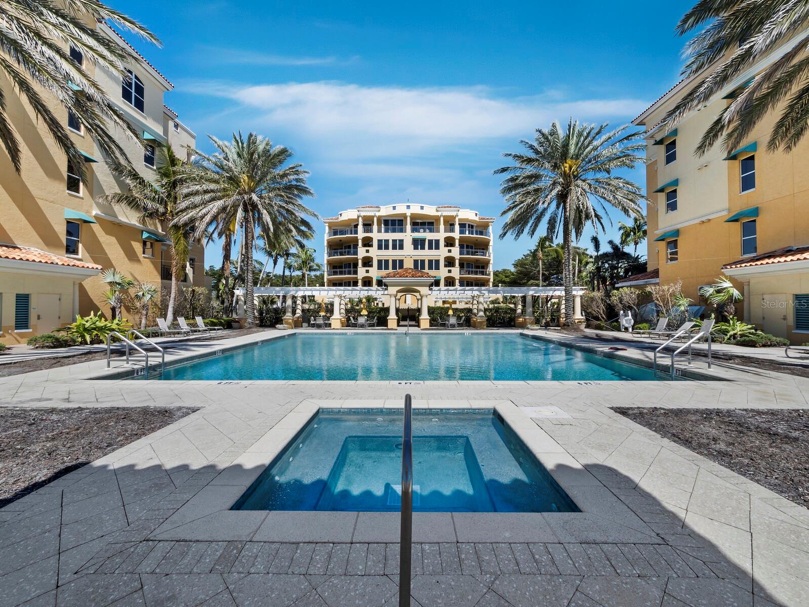2161 GULF OF MEXICO DR #3