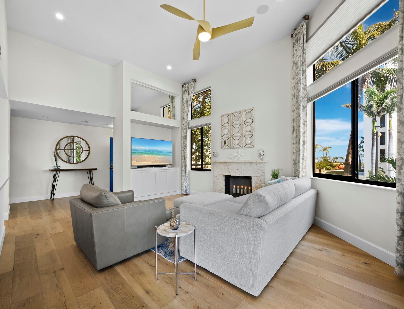 1928 HARBOURSIDE DR #1404