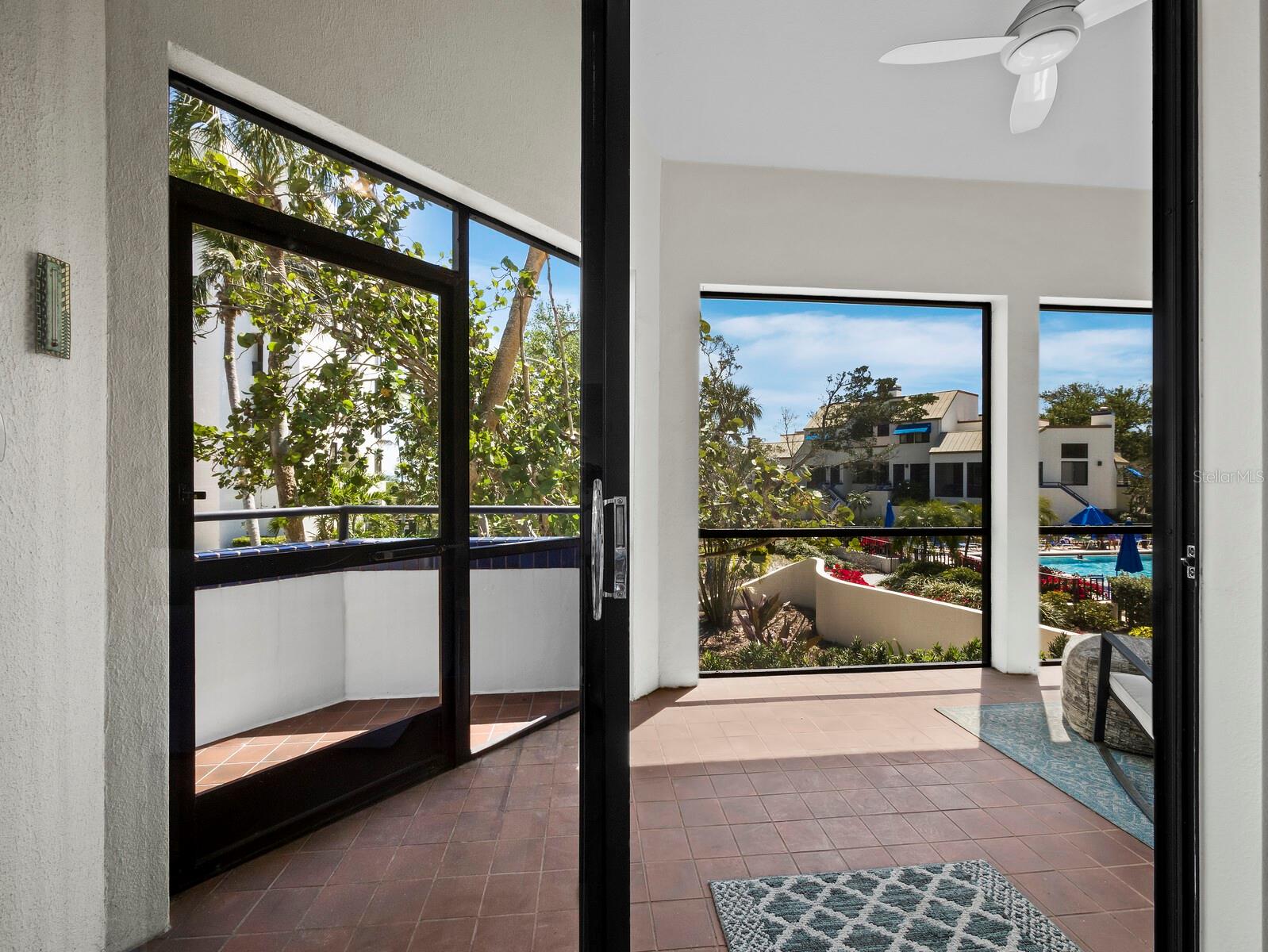 1928 HARBOURSIDE DR #1404