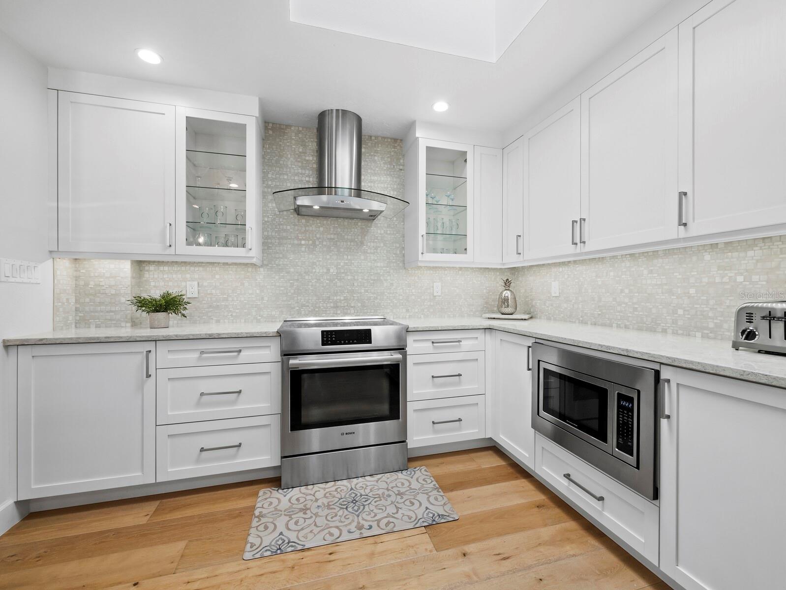 1928 HARBOURSIDE DR #1404