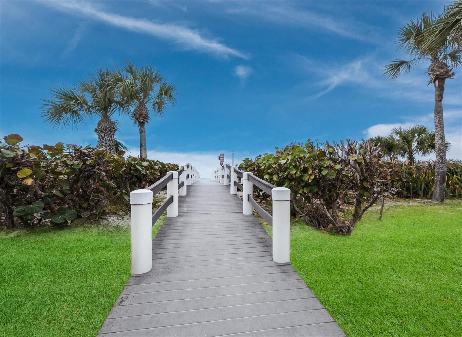 1095 GULF OF MEXICO DR #503