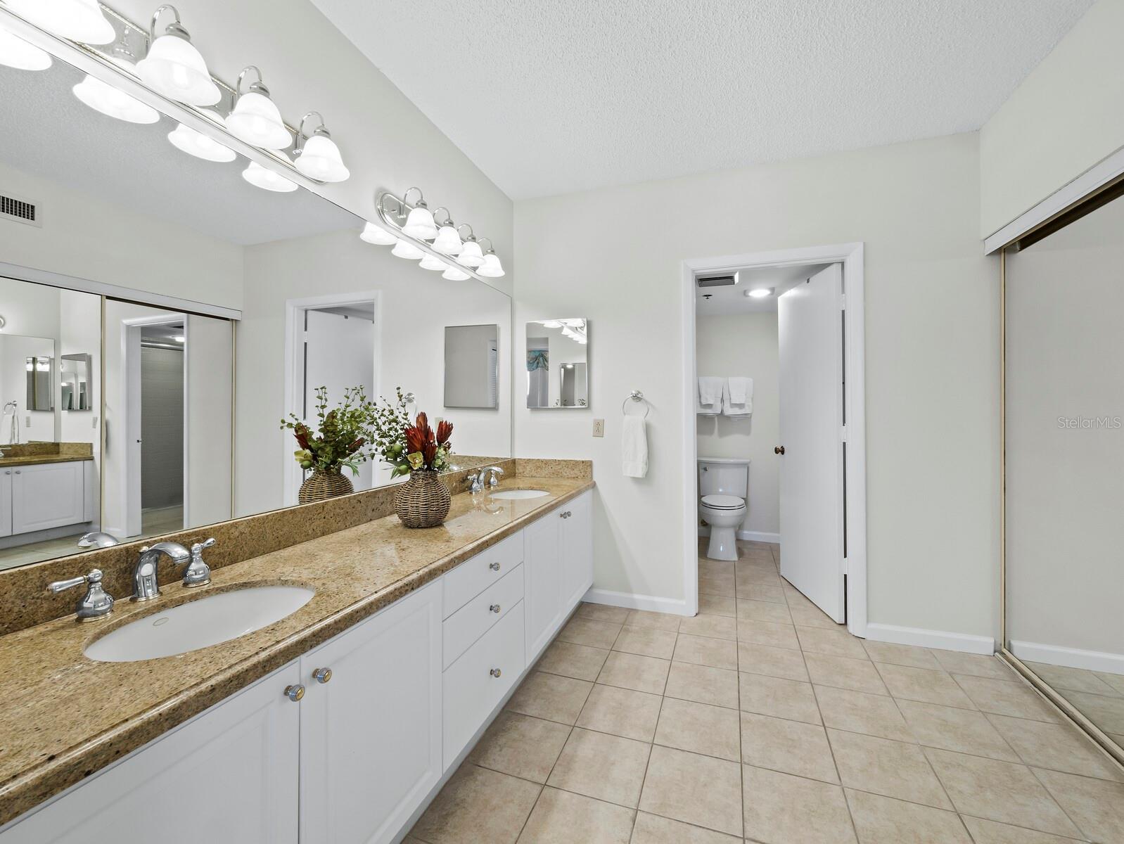 1095 GULF OF MEXICO DR #503