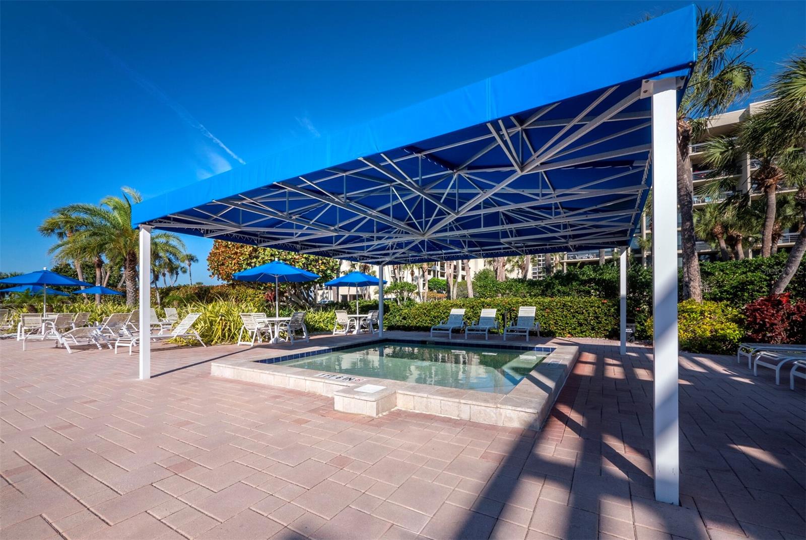 1095 GULF OF MEXICO DR #503