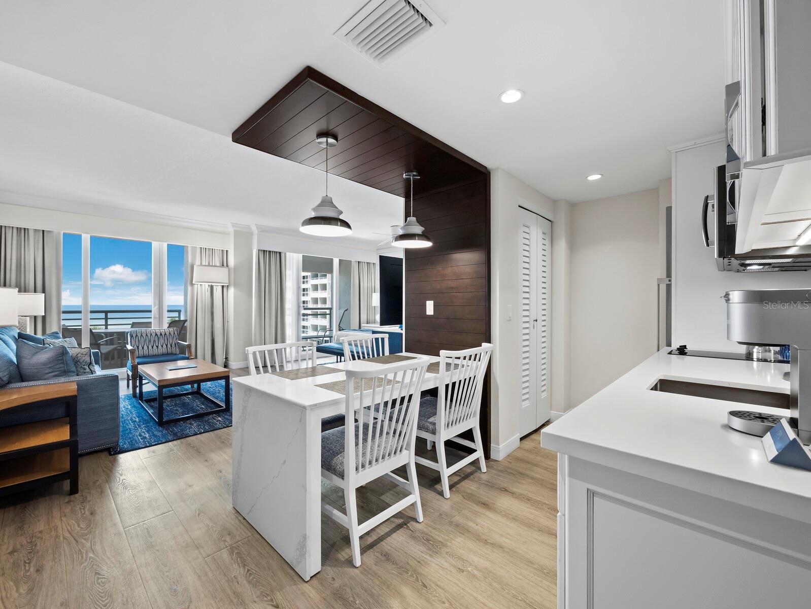 210 SANDS POINT RD #2405