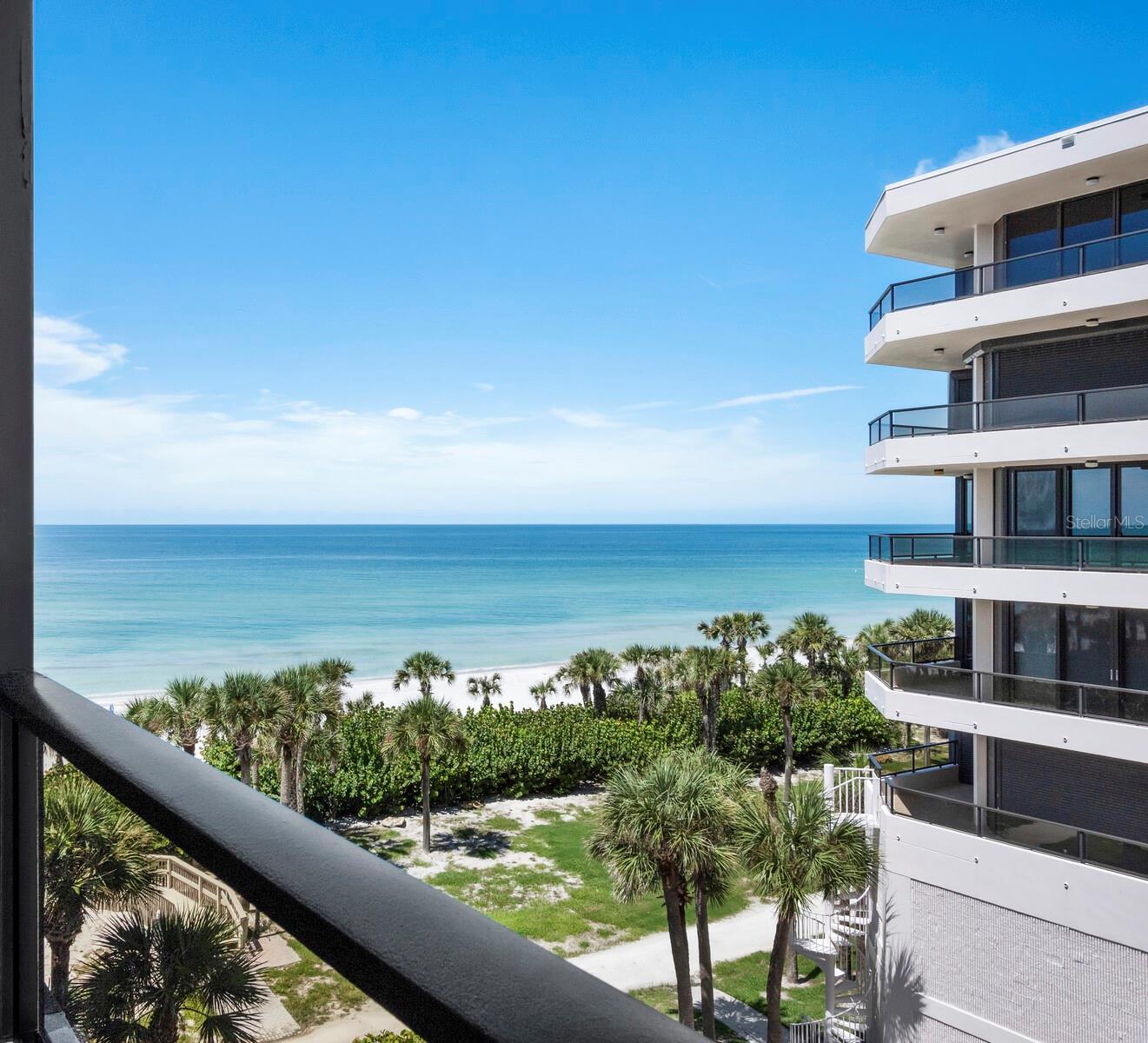 575 SANCTUARY DR #A302