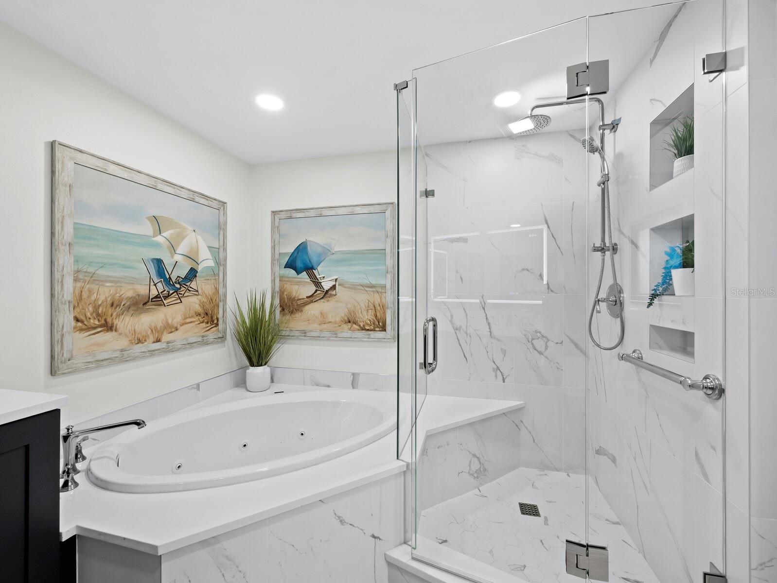 575 SANCTUARY DR #A302