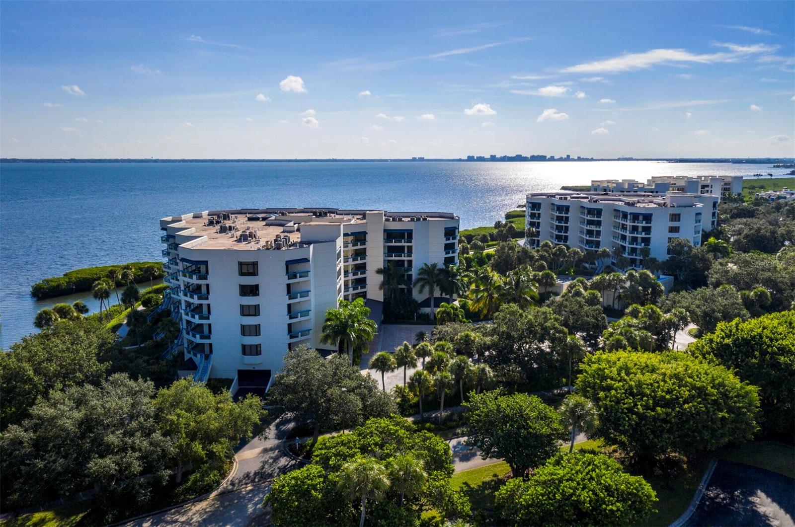 2120 HARBOURSIDE DR #617