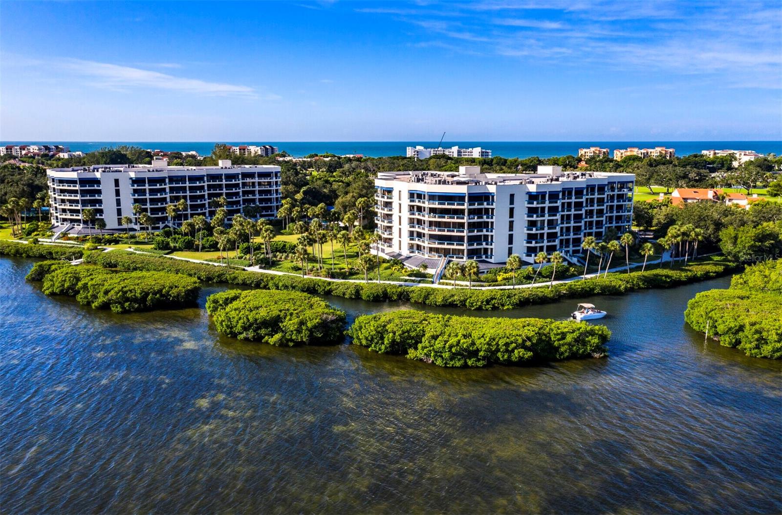 2120 HARBOURSIDE DR #617