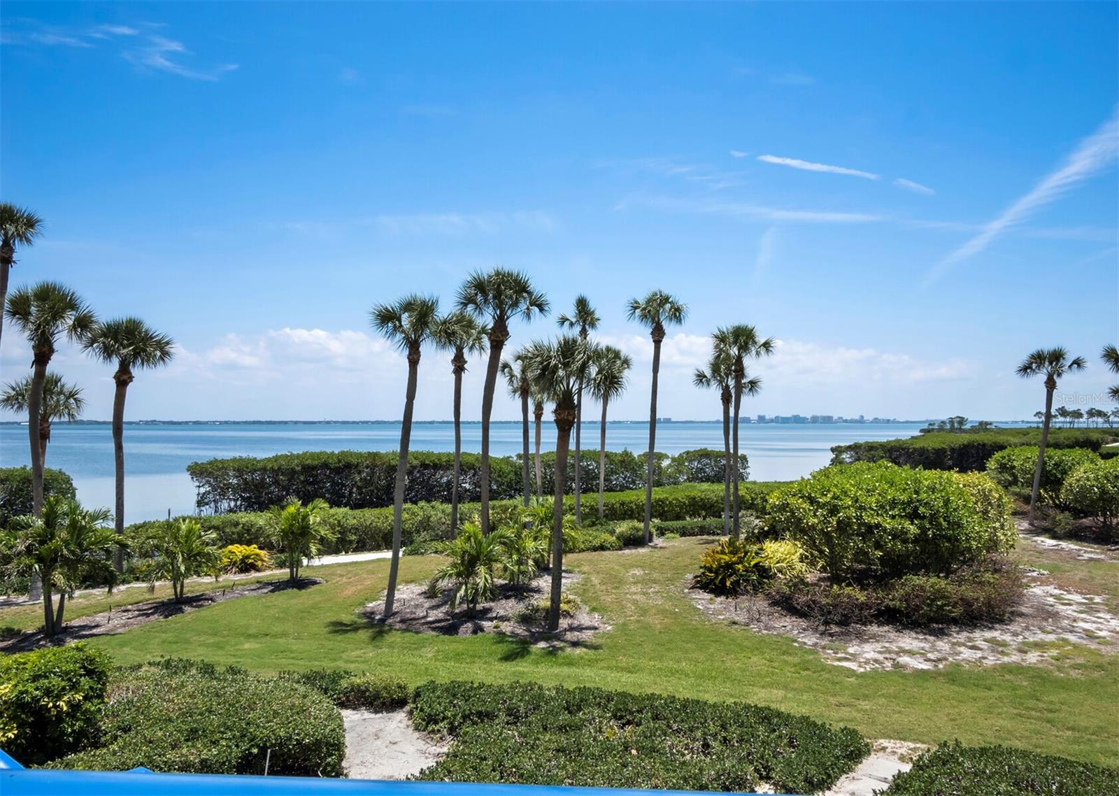 2120 HARBOURSIDE DR #617