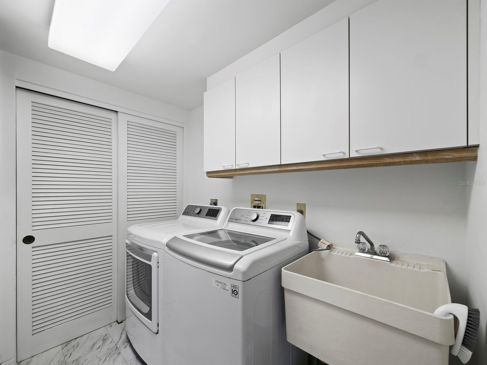 2120 HARBOURSIDE DR #617