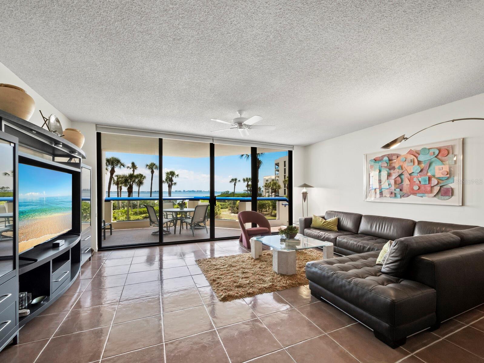 2120 HARBOURSIDE DR #617