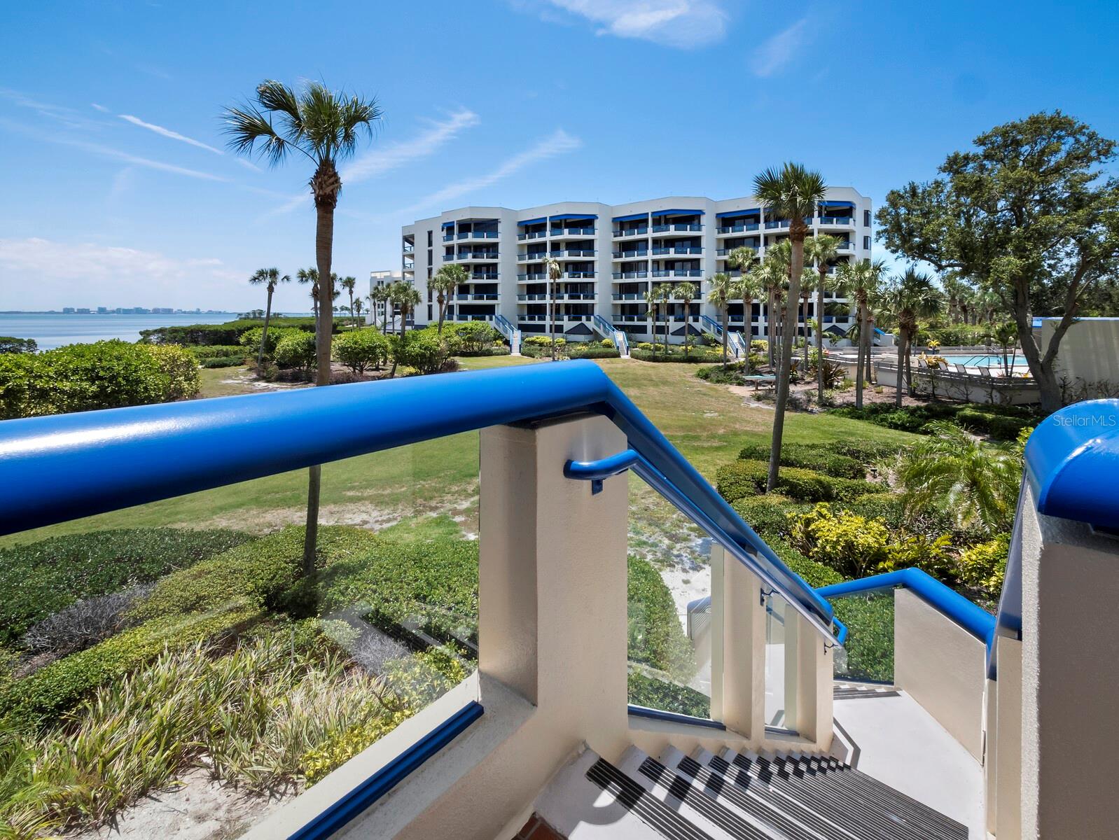 2120 HARBOURSIDE DR #617