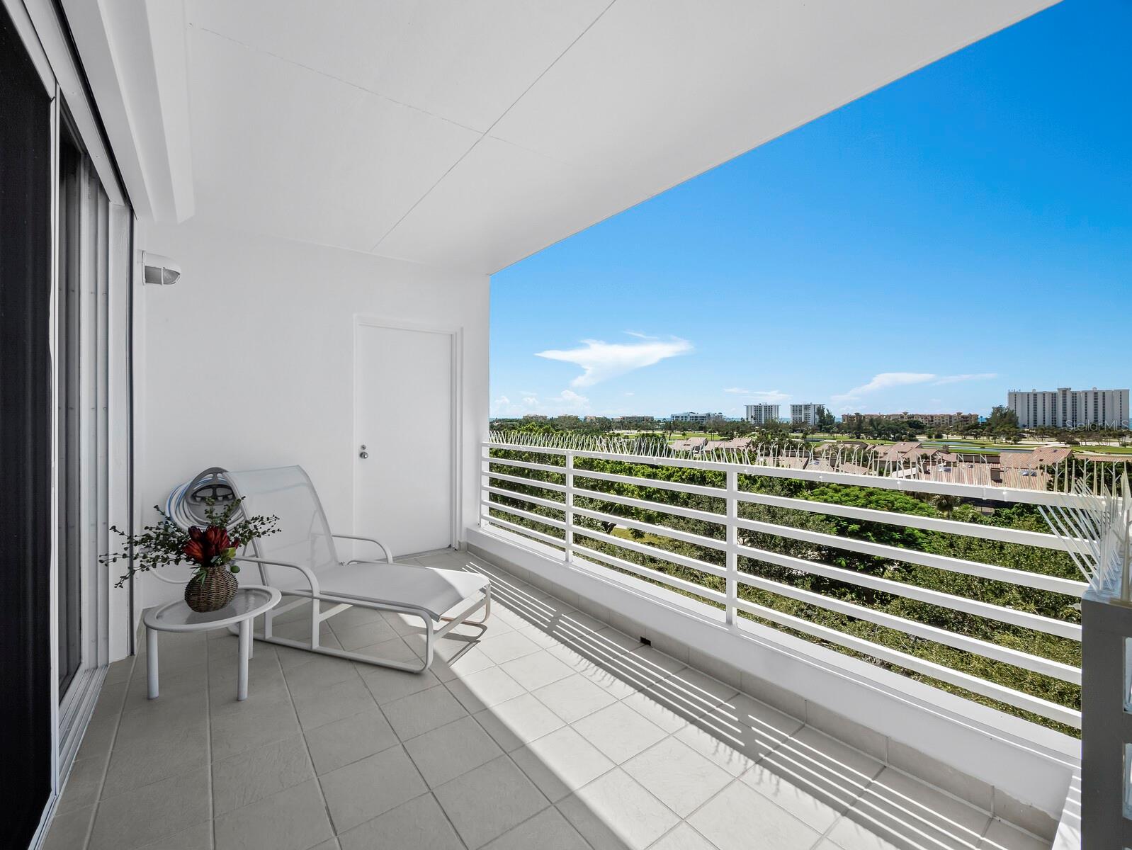 2410 HARBOURSIDE DR #151