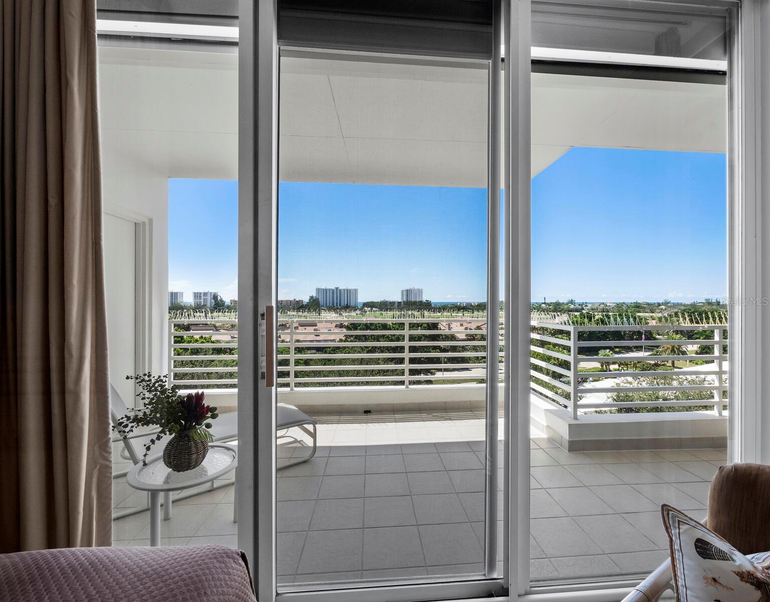 2410 HARBOURSIDE DR #151