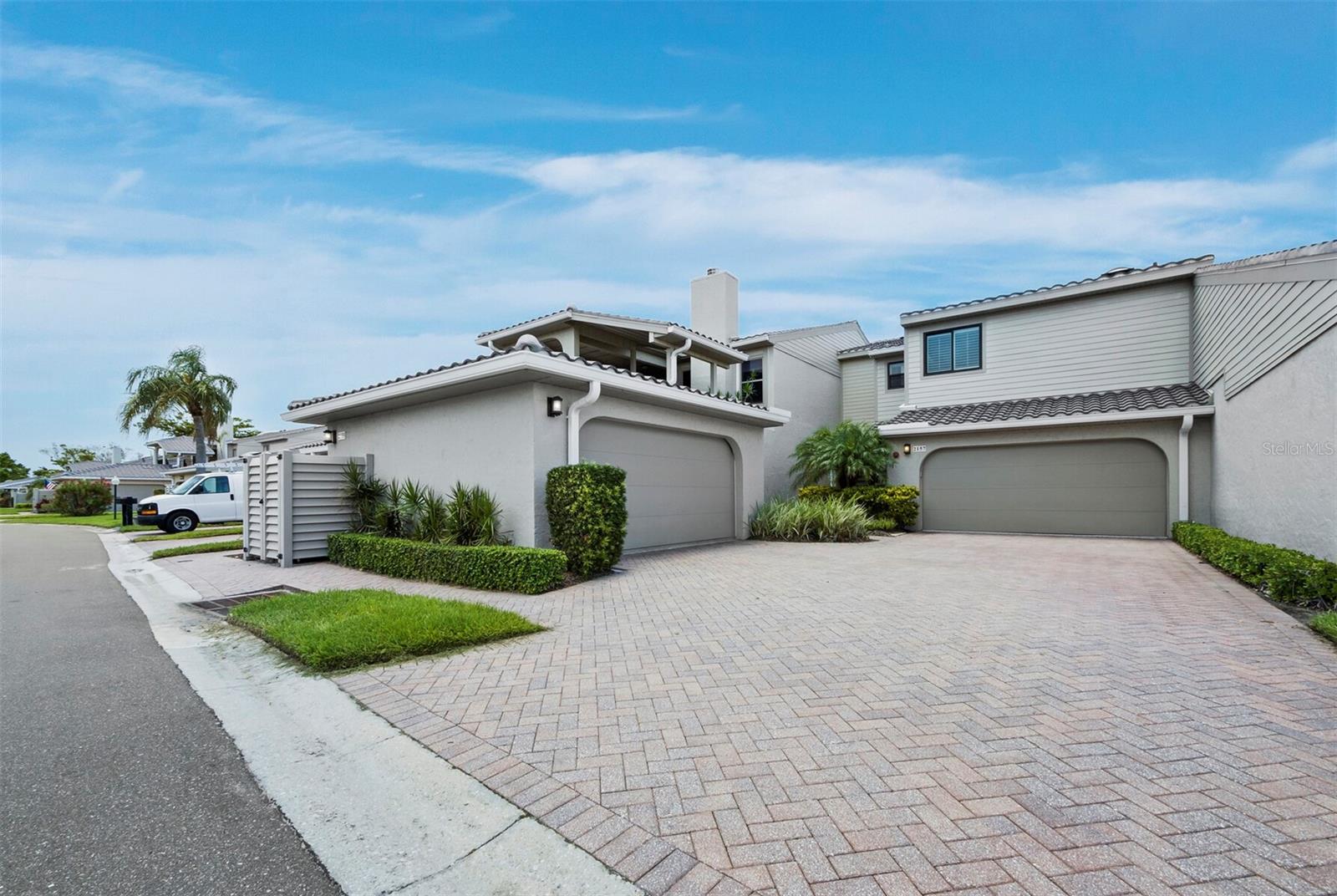2155 HARBOURSIDE DR #804