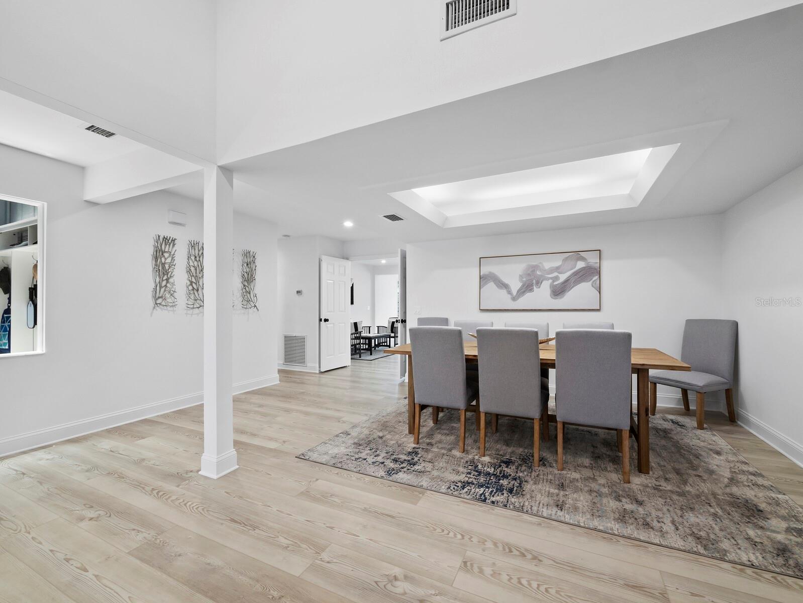 2155 HARBOURSIDE DR #804