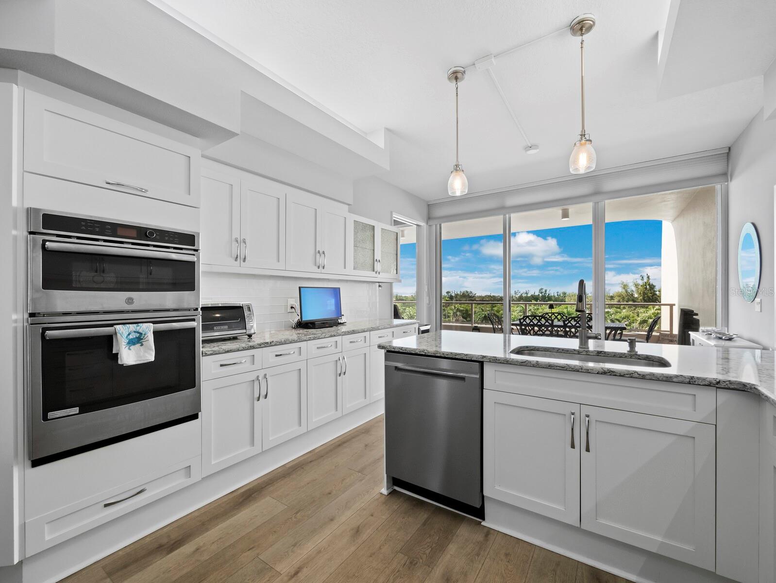 3040 GRAND BAY BLVD #243