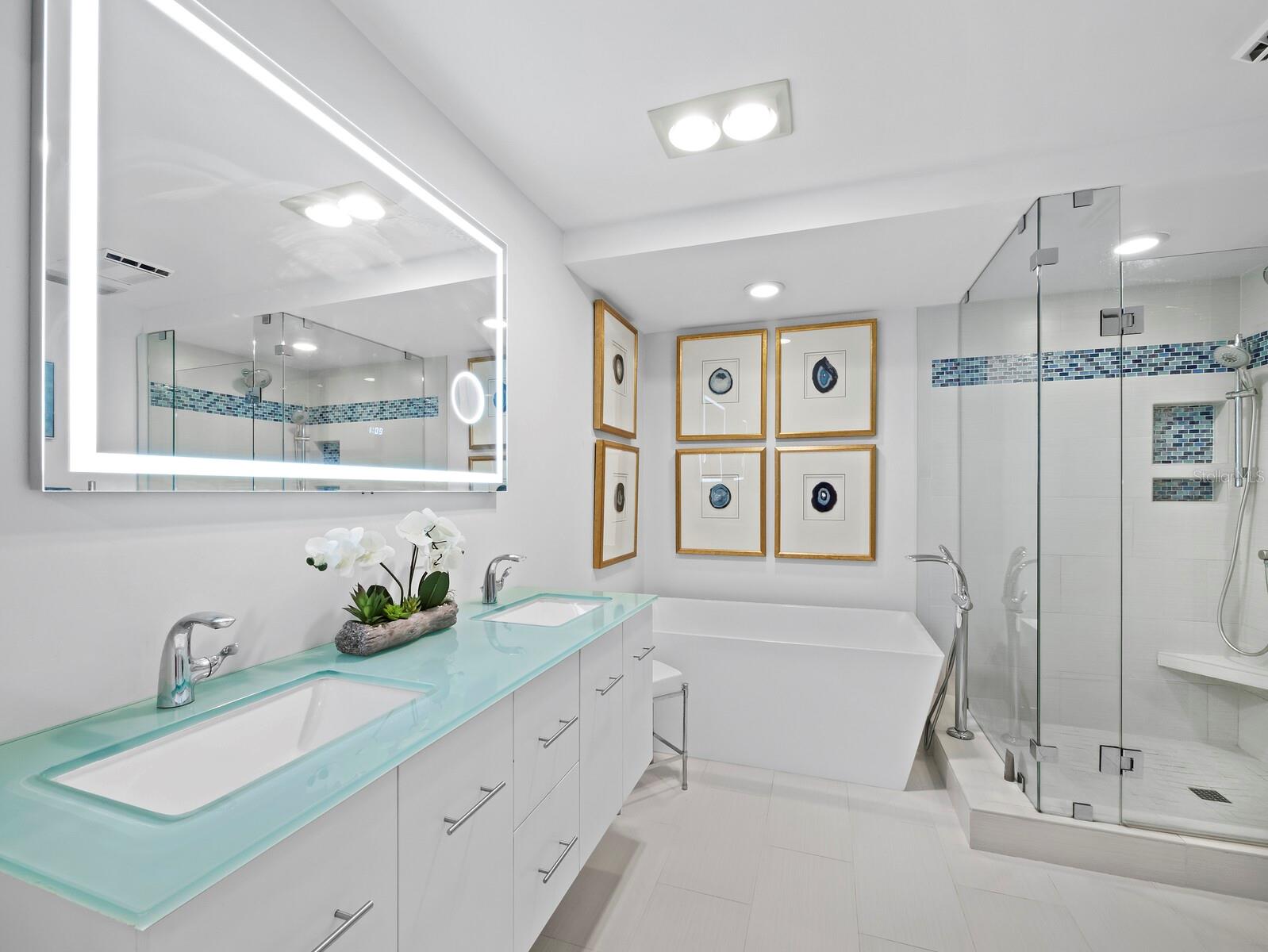 3060 GRAND BAY BLVD #154