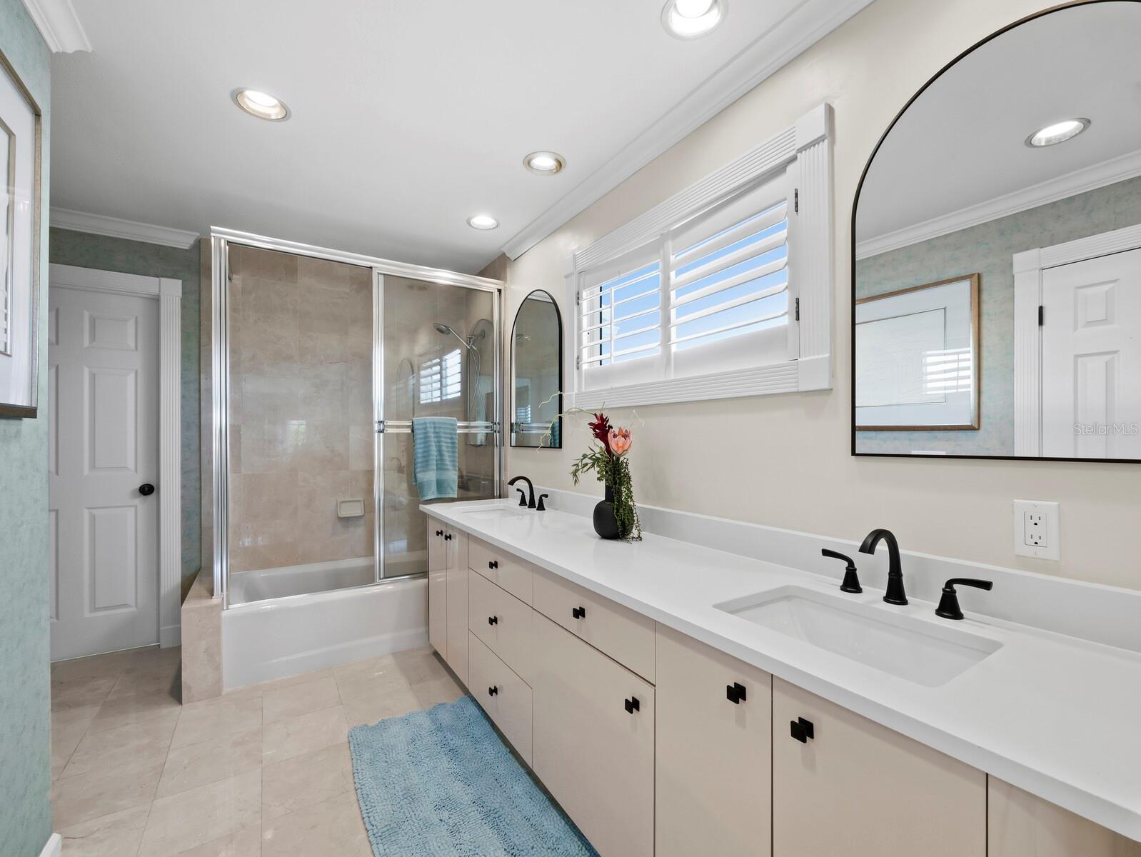 3408 FAIR OAKS LN