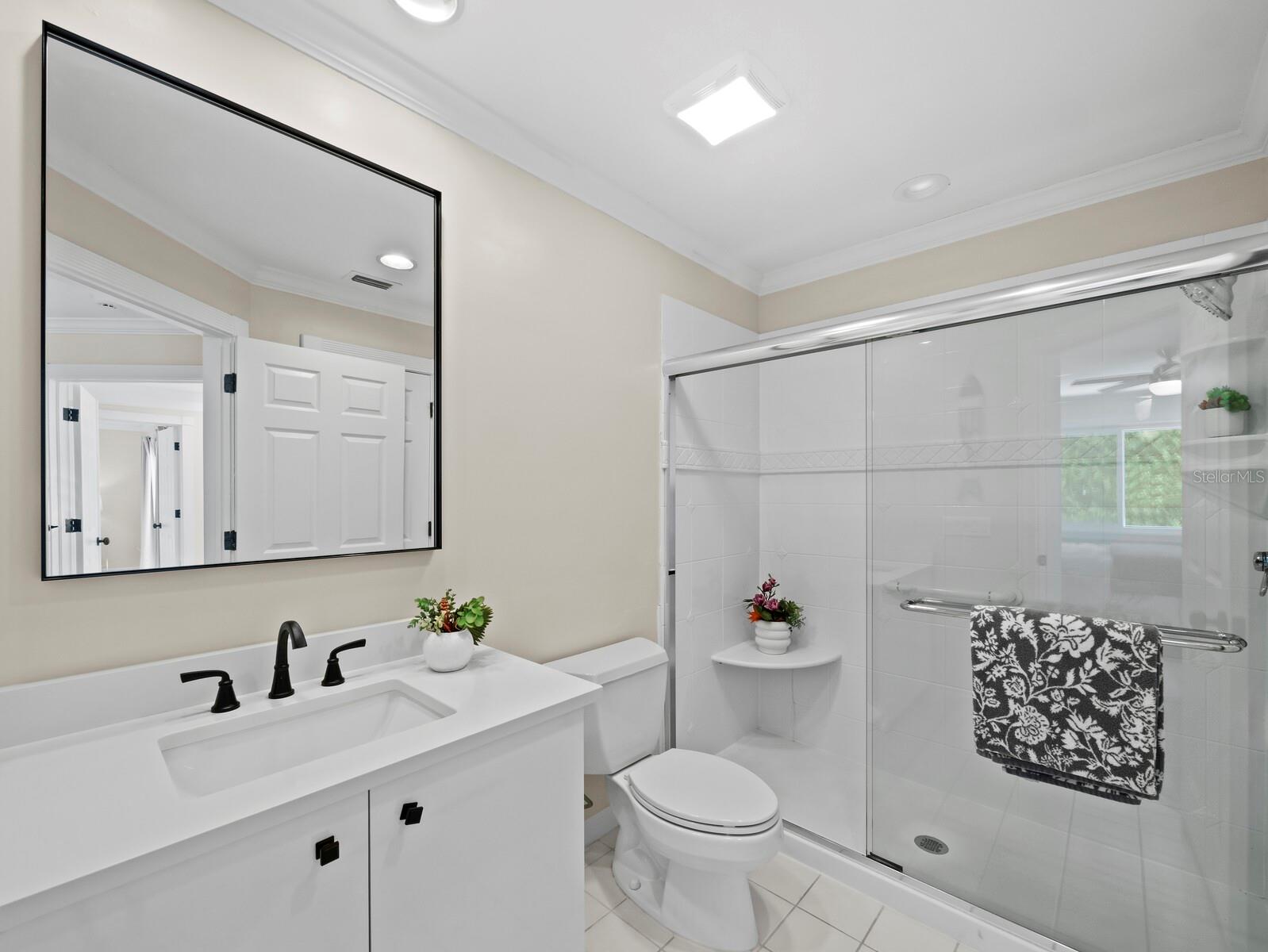 3408 FAIR OAKS LN
