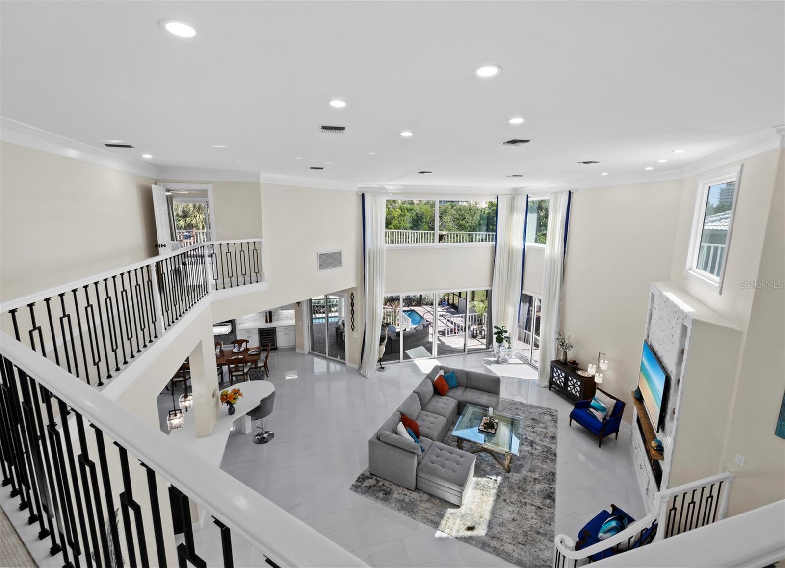 3408 FAIR OAKS LN