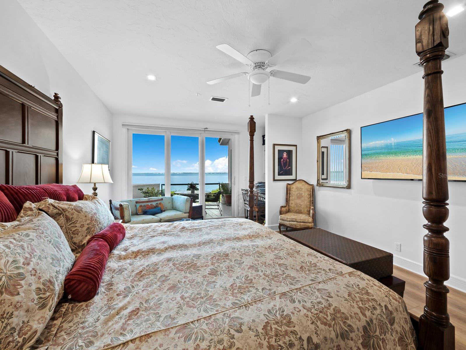 340 GULF OF MEXICO DR #112