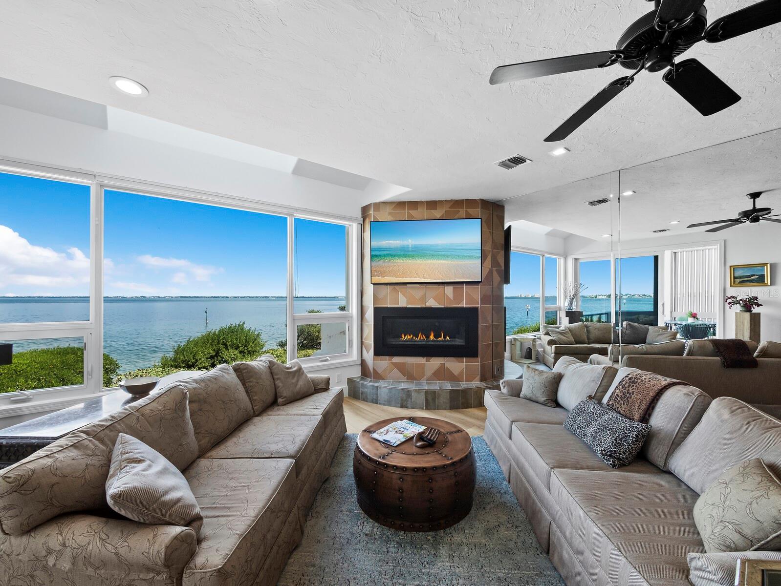 340 GULF OF MEXICO DR #112