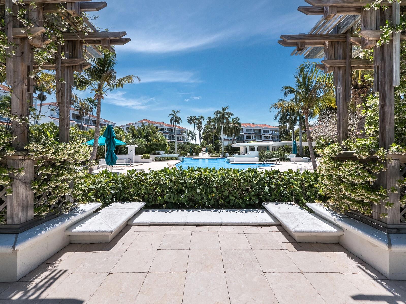 340 GULF OF MEXICO DR #112