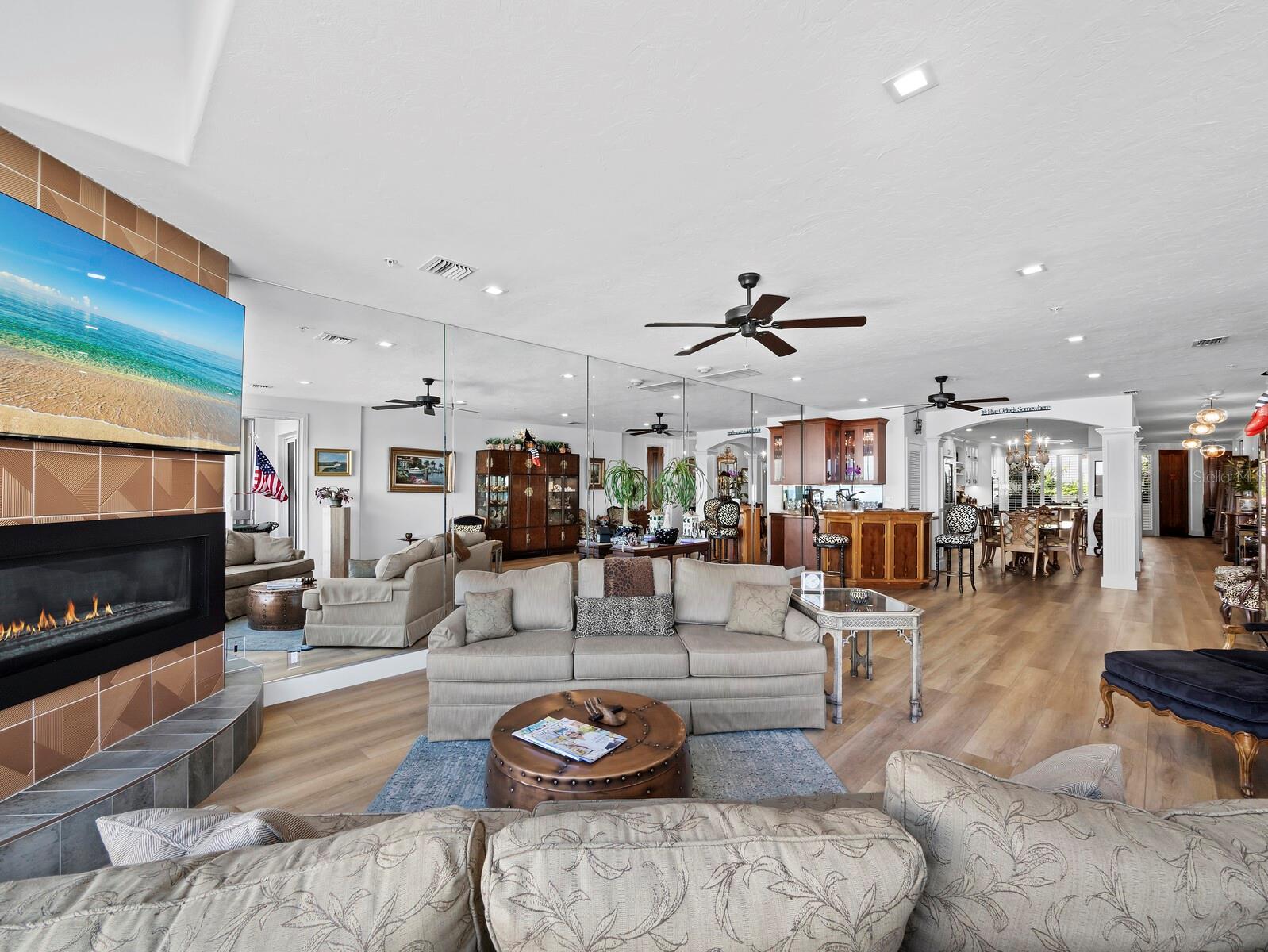 340 GULF OF MEXICO DR #112