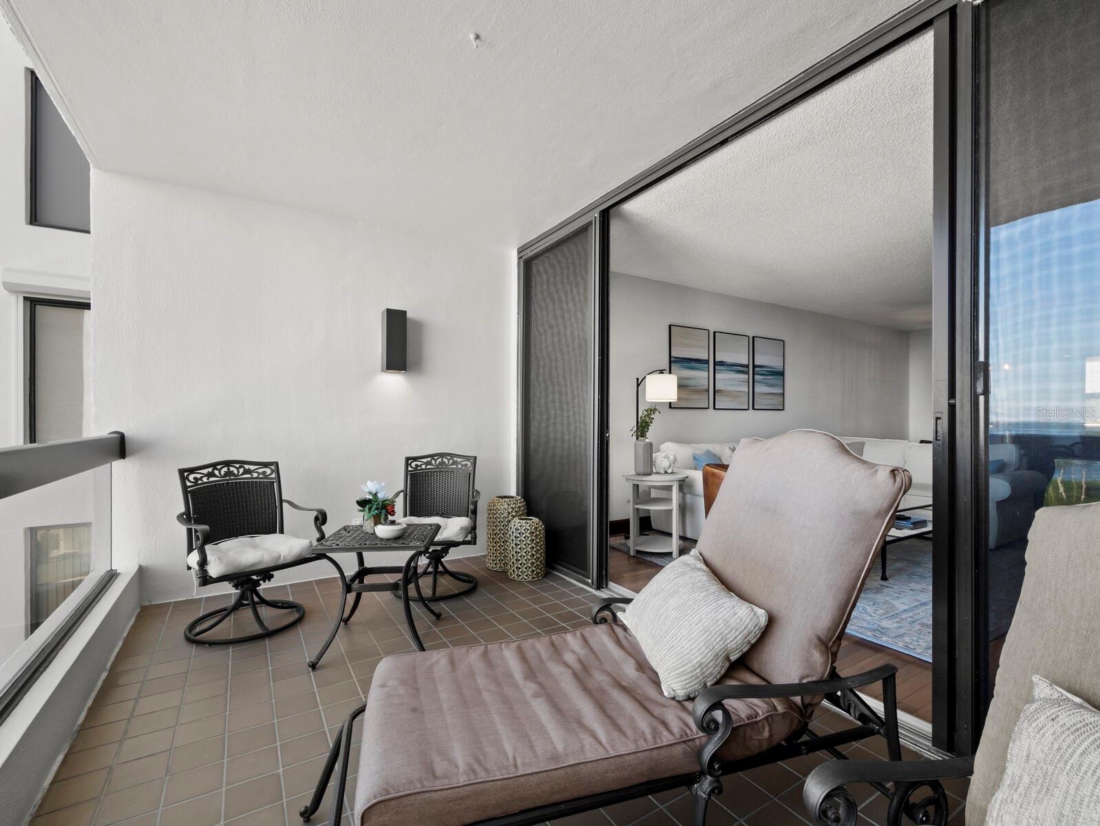 1930 HARBOURSIDE DR #136