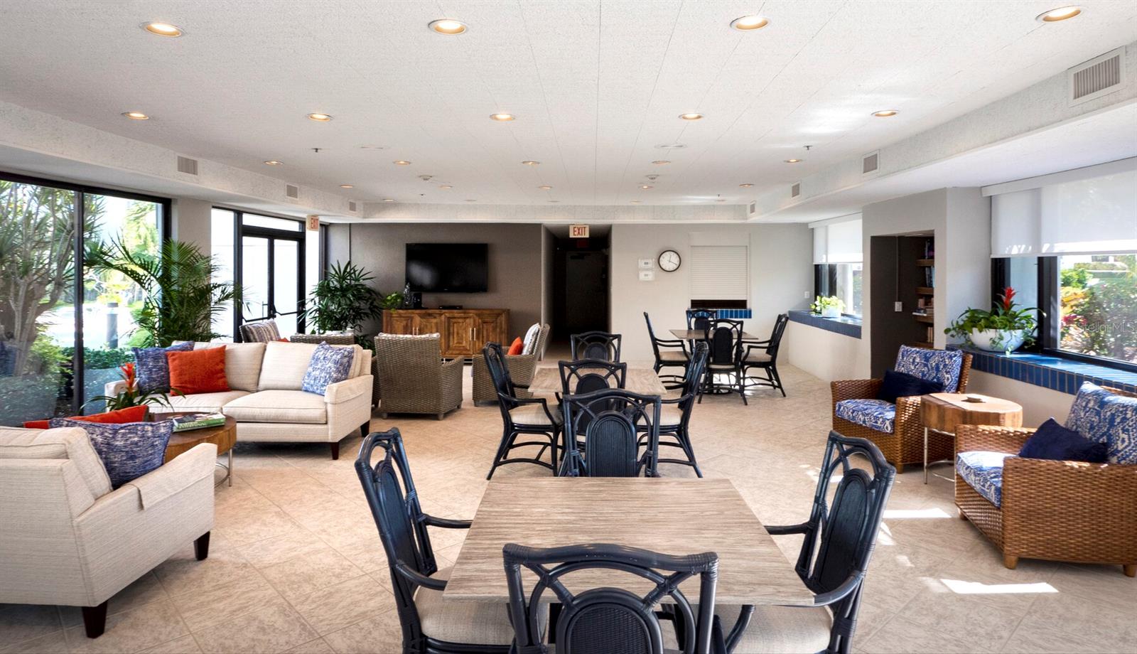 1930 HARBOURSIDE DR #136