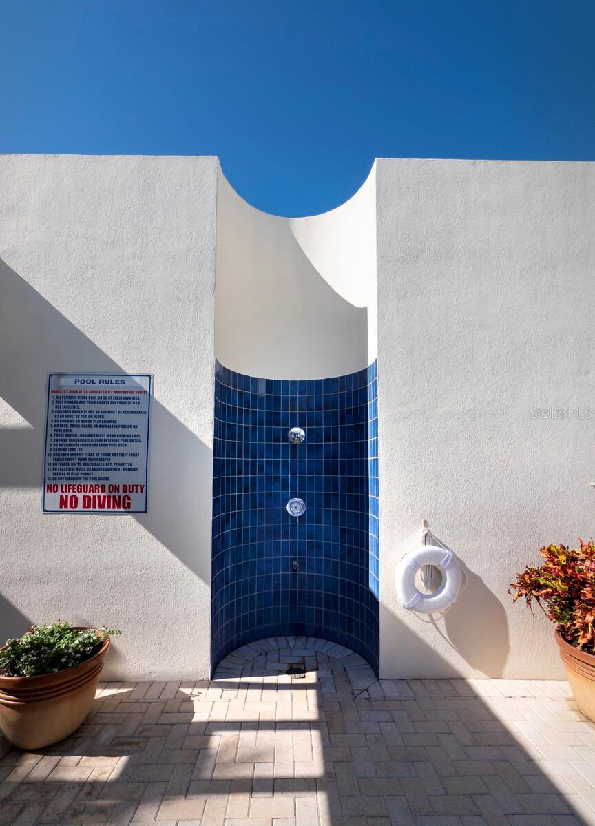 1930 HARBOURSIDE DR #136