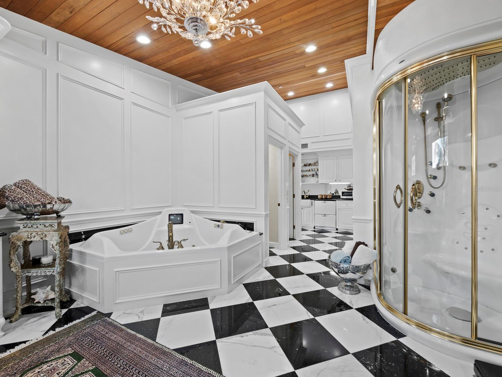 6685 GULF OF MEXICO DR