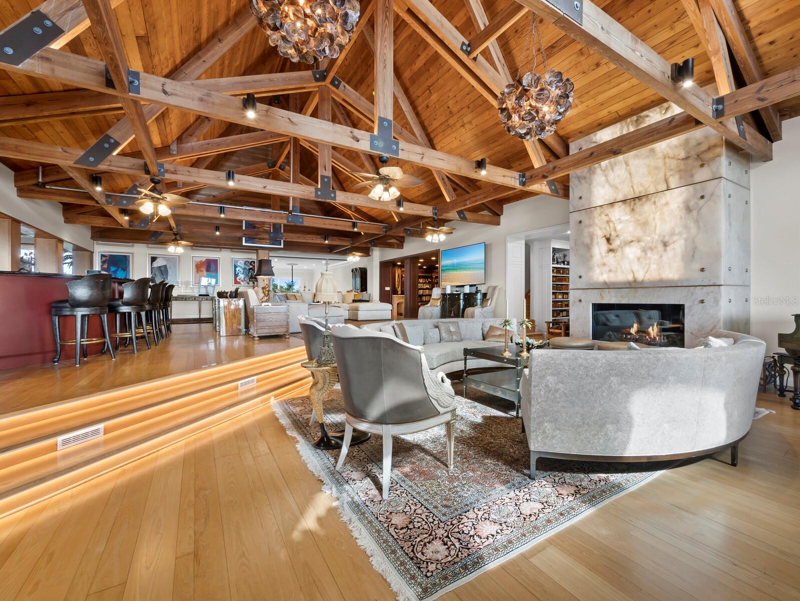 6685 GULF OF MEXICO DR