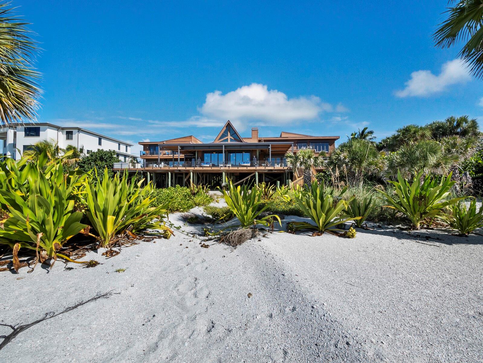 6685 GULF OF MEXICO DR